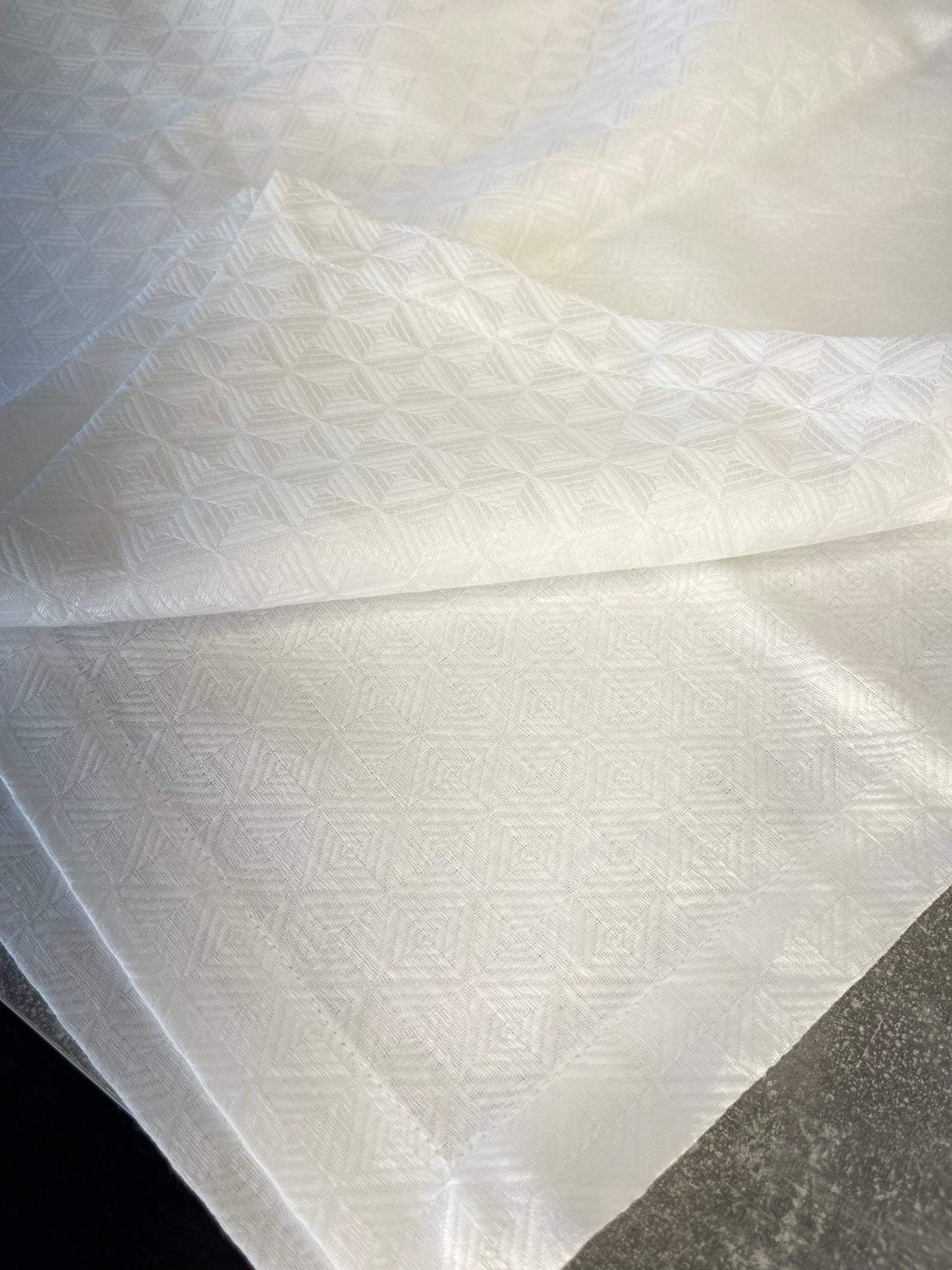 100% Linen White Table cloth